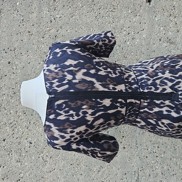 TAHARI silk leopard print dress - Picture 7 of 12